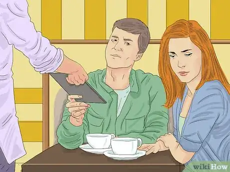 Image intitulée Tell if a Girl Is Using You Step 5