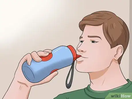 Image intitulée Get Cigarette Smoke off Your Breath Step 11