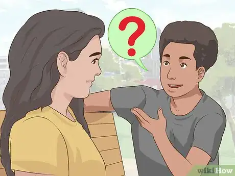 Image intitulée Flirt With a Girl Step 3