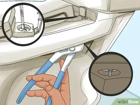 Image intitulée Remove a Toilet Seat Step 2