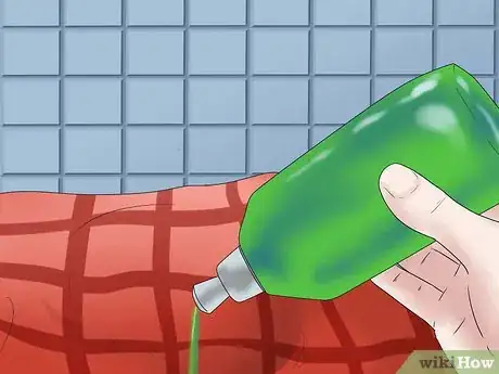 Image intitulée Get Out Blood Stains Step 2