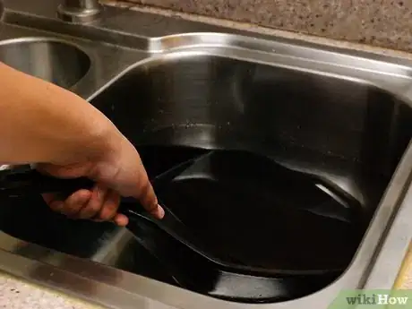 Image intitulée Care for a Cast Iron Skillet Step 10