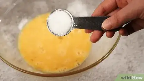 Image intitulée Temper an Egg Step 7