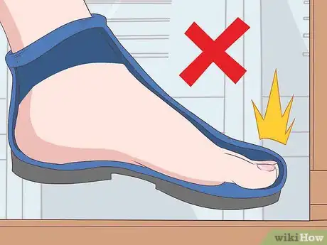 Image intitulée Fix Thick Toenails Step 11
