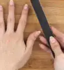 retirer les ongles en gel sans acétone