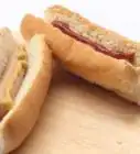 préparer des hot dogs