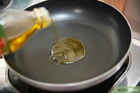 Image intitulée Sauté Onions Step 4