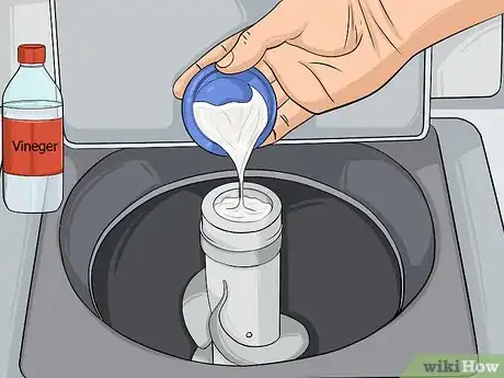 Image intitulée Clean a Fabric Softener Dispenser Step 12