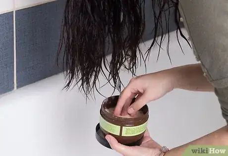 Image intitulée Prevent Hair from Knotting Step 5