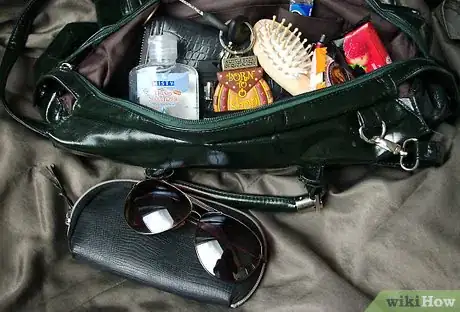 Image intitulée ContactGlasses case Step 14