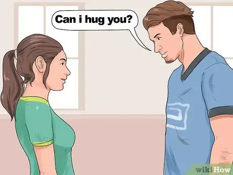 Image intitulée Give Good Hugs Step 4