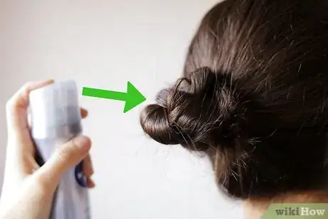 Image intitulée Make a Bun Step 19