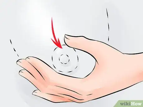 Image intitulée Hand Express Breast Milk Step 6