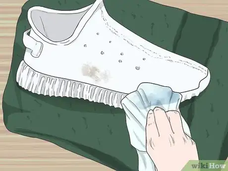 Image intitulée Keep Yeezys Clean Step 4