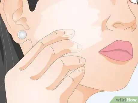 Image intitulée Treat a Retinol Burn Step 9