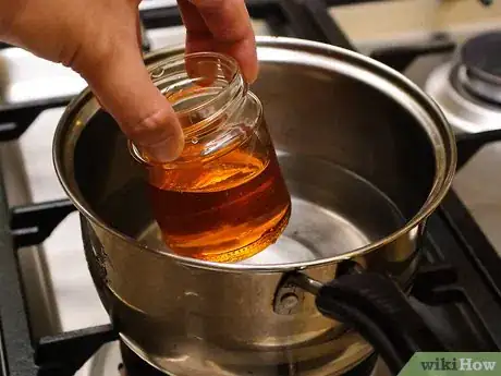 Image intitulée Melt Honey Step 6