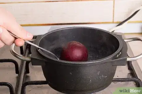 Image intitulée Peel Plums Step 4