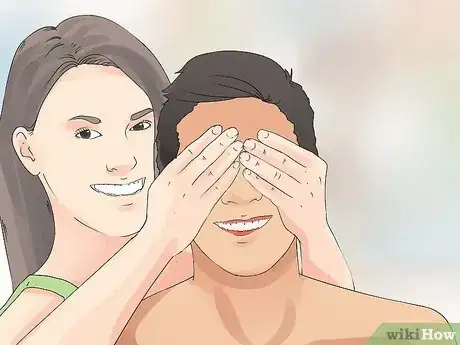 Image intitulée Be Mysterious to a Guy Step 11