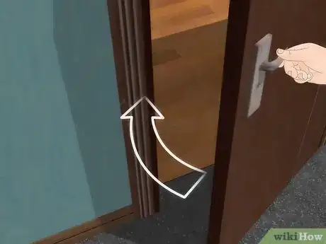 Image intitulée Chase Lizards out of Your House Step 2