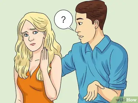 Image intitulée Act Around Your Girlfriend Step 2