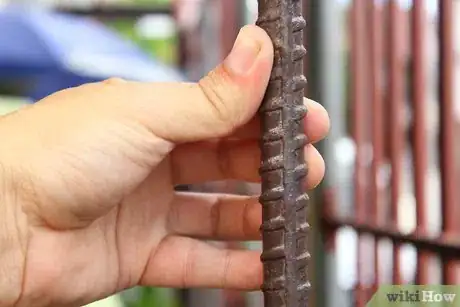 Image intitulée Remove Rust from Cement Step 15