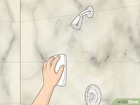 Image intitulée Clean a Marble Shower Step 12