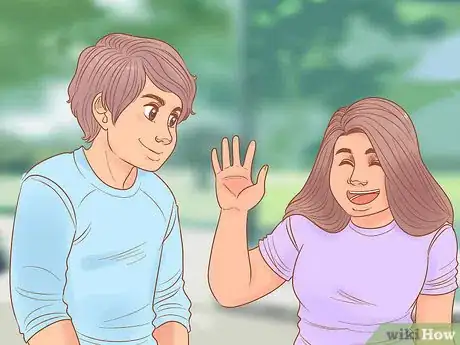 Image intitulée Tell if a Girl in Your Class Likes You (High School) Step 3