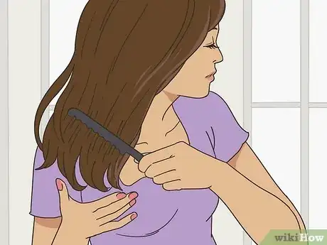 Image intitulée Curl Your Hair with Straws Step 4