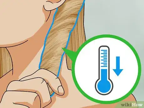 Image intitulée Crimp Your Hair With a Straightener Step 34