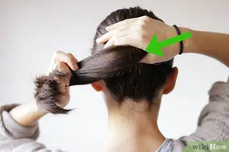 Image intitulée Make a Bun Step 16