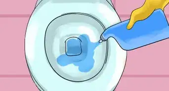 déboucher les toilettes avec un furet