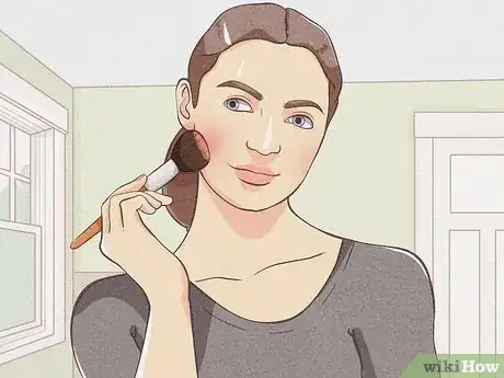 Image intitulée Look Good for Your Passport Photo Step 2