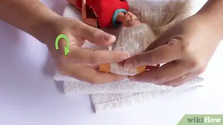 Image intitulée Fix Doll Hair Step 15