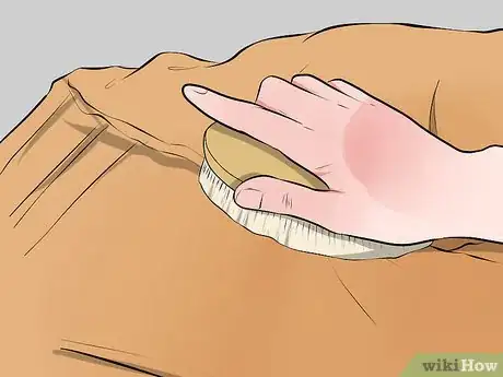 Image intitulée Clean Faux Suede Step 7