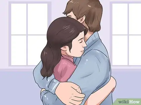 Image intitulée Give Good Hugs Step 5