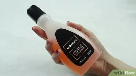 Image intitulée Restore Thick Dried Out Nail Polish Step 1