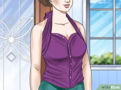 Image intitulée Tie Your Shirt Step 8