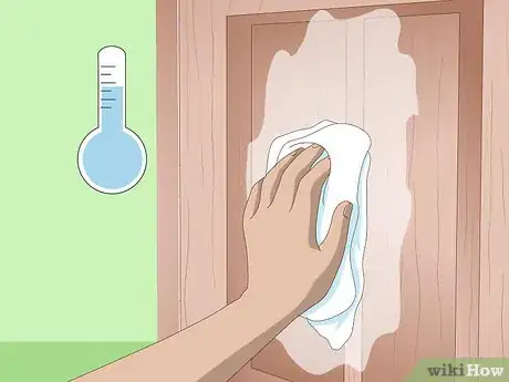Image intitulée Remove Acrylic Paint from Wood Step 15
