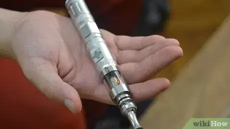 Image intitulée Blow Smoke from Your Mouth Without Using a Cigarette Step 4