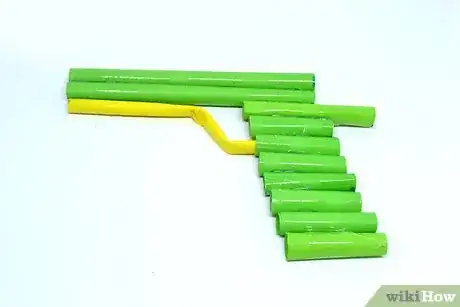 Image intitulée Make a Paper Gun That Shoots Step 11