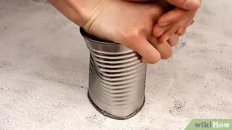 Image intitulée Open a Can Step 11
