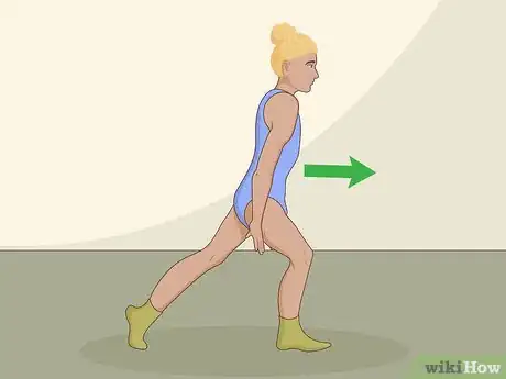 Image intitulée Do a Roundoff Back Handspring Step 4