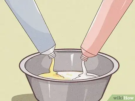 Image intitulée Dye the Underlayer of Your Hair Step 9