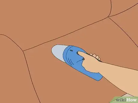 Image intitulée Maintain Faux Leather Step 5