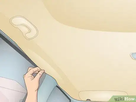 Image intitulée Repair Car Roof Upholstery Step 1