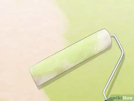 Image intitulée Get Water Stains Off a Ceiling Step 5