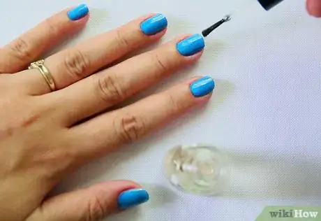 Image intitulée Apply Nail Polish Properly Step 4