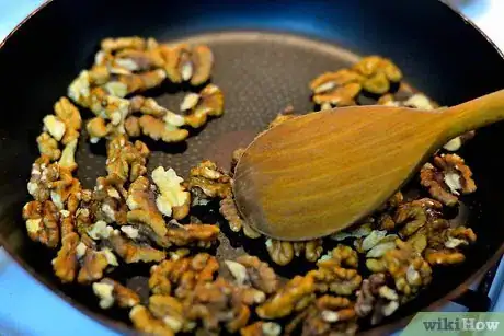 Image intitulée Toast Walnuts Step 7