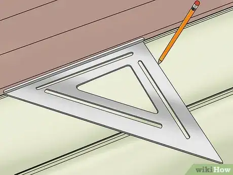 Image intitulée Cut Vinyl Siding Step 2