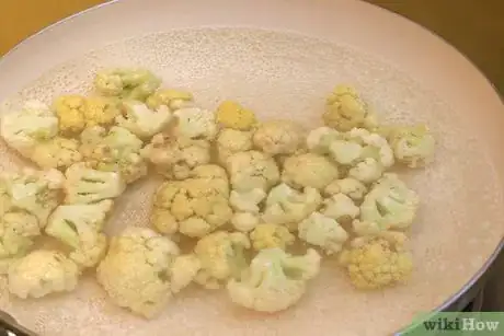 Image intitulée Prepare Cauliflower Florets Step 16